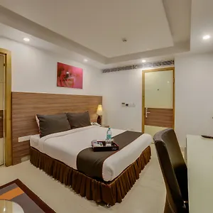 Townhouse Oak Safdarjung 3*, New Delhi India